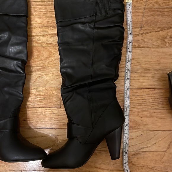 RAMPAGE Women’s wide calf heeled boots NWOT - Picture 5 of 7